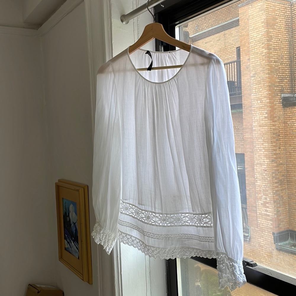 ZARA - Size L; White Crochet Blouse